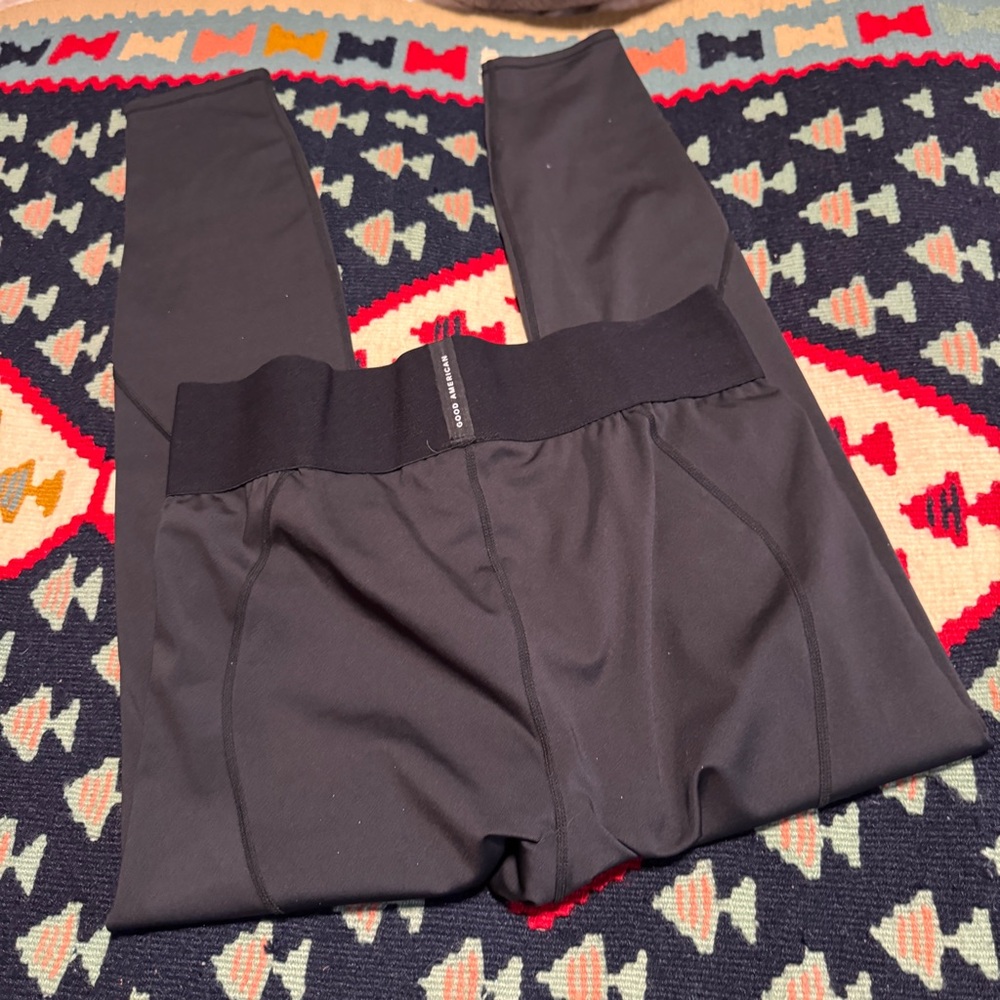 Good American Icon High Waist
Stretch Skinny Pull On Leggings